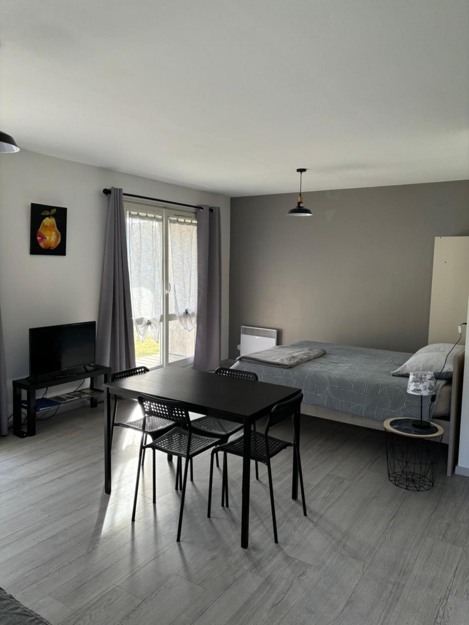 Studio Pivoine Avec Terrasse A Proximite De Mety Exteriér fotografie